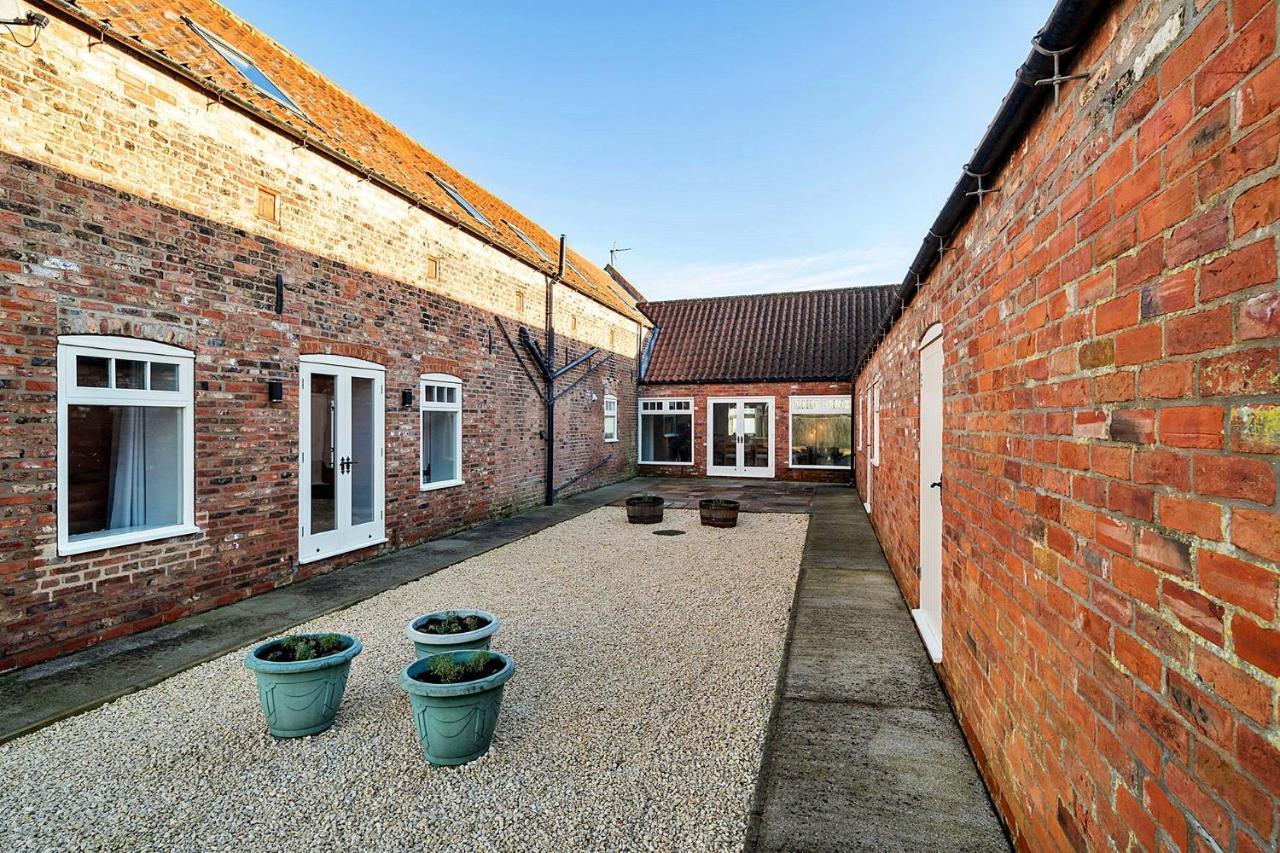 Villa Finest Retreats - South Barn à Winestead Extérieur photo